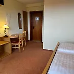 여관 Spessartruh *